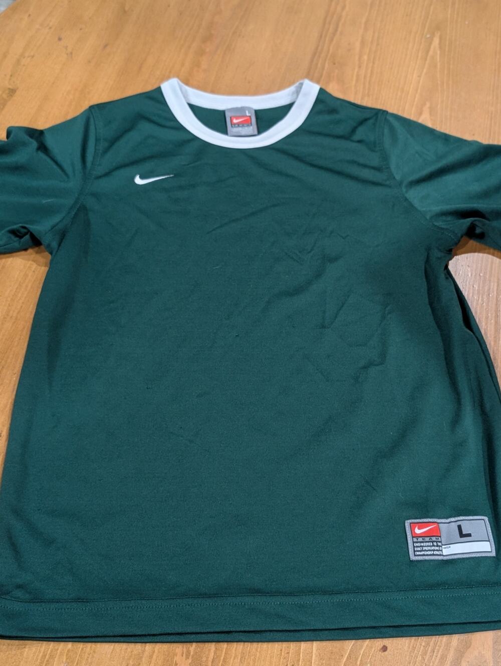 Nike Dry Fit Green S/S Athletic Shirt, Team Line, Youth Large 14/16, LN